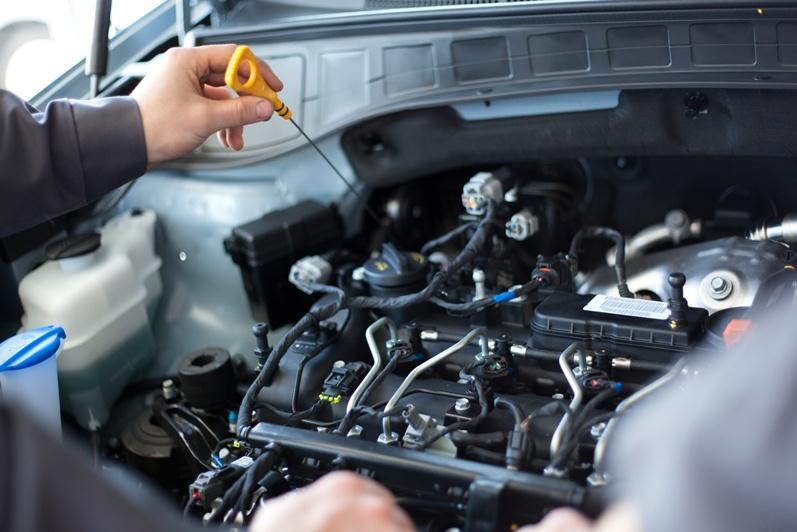 Read more about the article Watch for Signs of a Needed Oil Change!