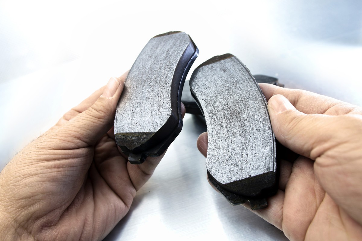 You are currently viewing 5 Reasons You Shouldn’t Put Off Your Brake Pad Replacement