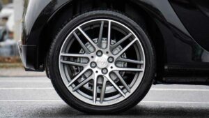 Read more about the article The Consequences of Avoiding Regular Wheel Alignments