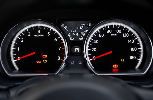 You are currently viewing What Do These Common Car Dashboard Warning Lights?
