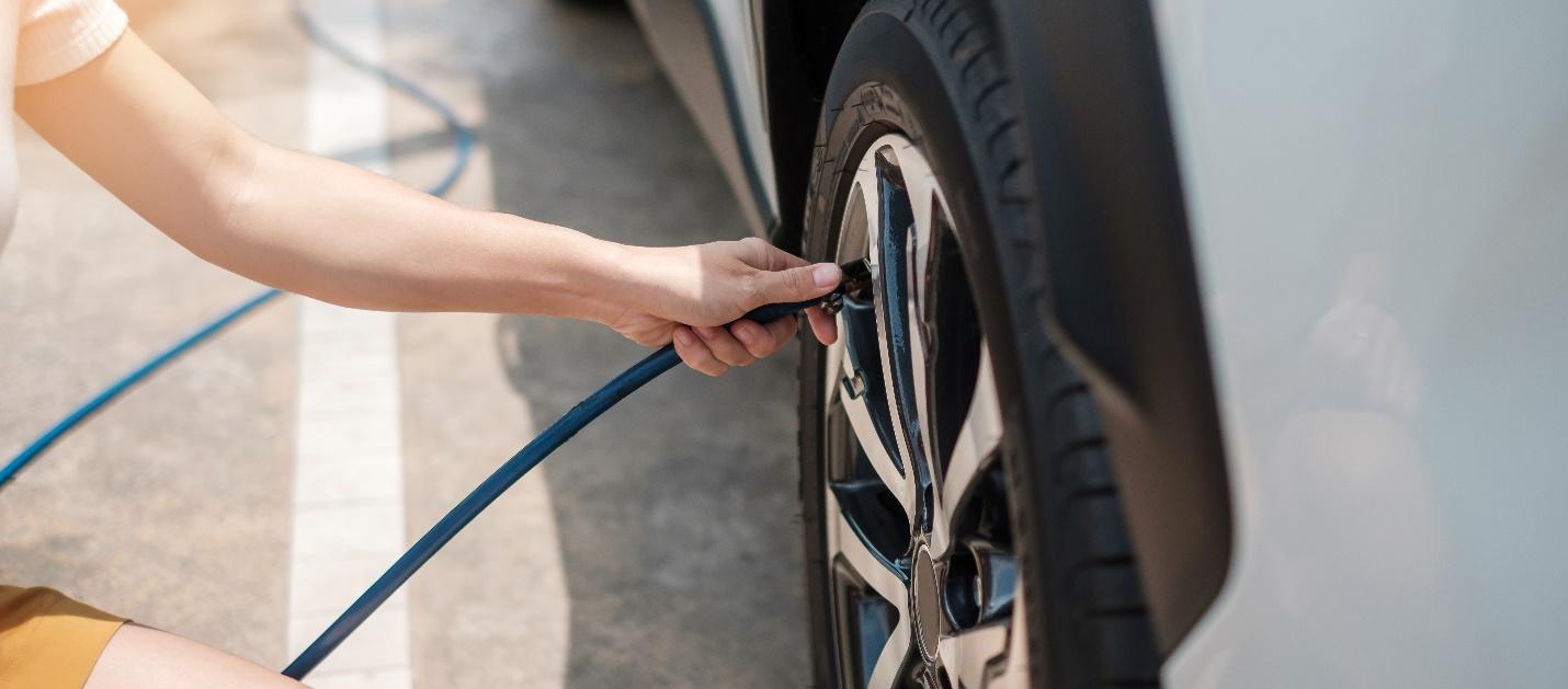 You are currently viewing 11 Pro Tips to Boost Your Hybrid Car’s Mileage Per Liter!