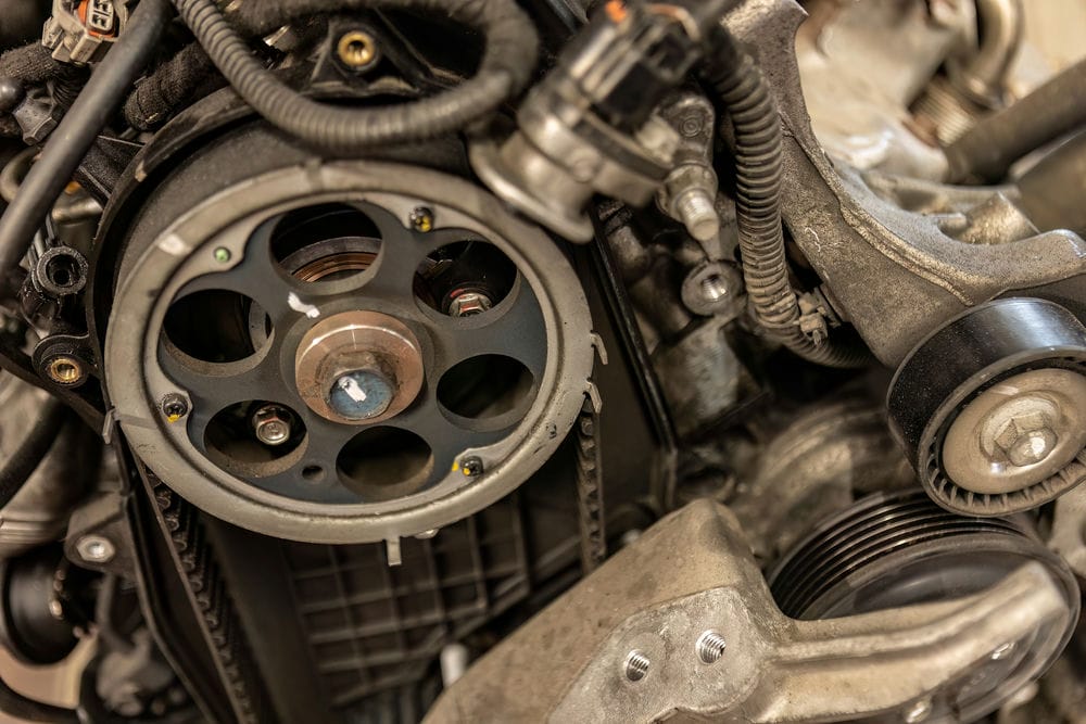 Timing chain tensioner